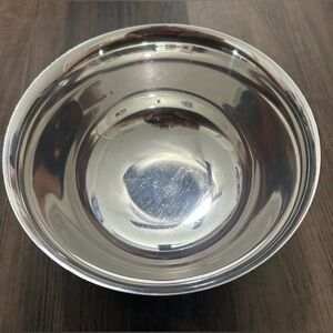 WEBSTER-WILCOX INTERNATIONAL SILVER CO. Bowl 33679.